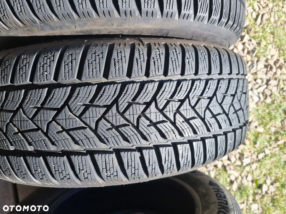 Opony Dunlop Winter Sport 5 215/60R16 95H 2018r 4x7,5mm bdb stan - 2
