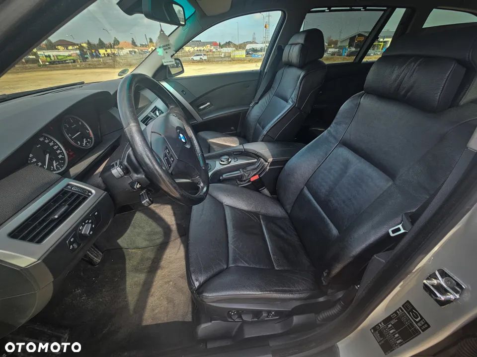 BMW Seria 5 520d - 18