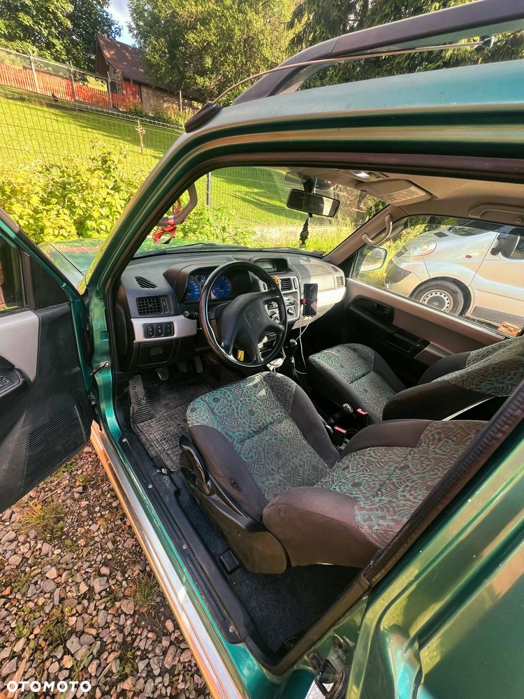 Mitsubishi Pajero Pinin - 7