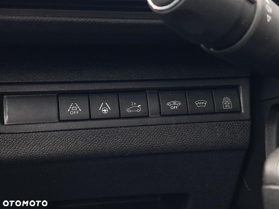 Peugeot 5008 - 25