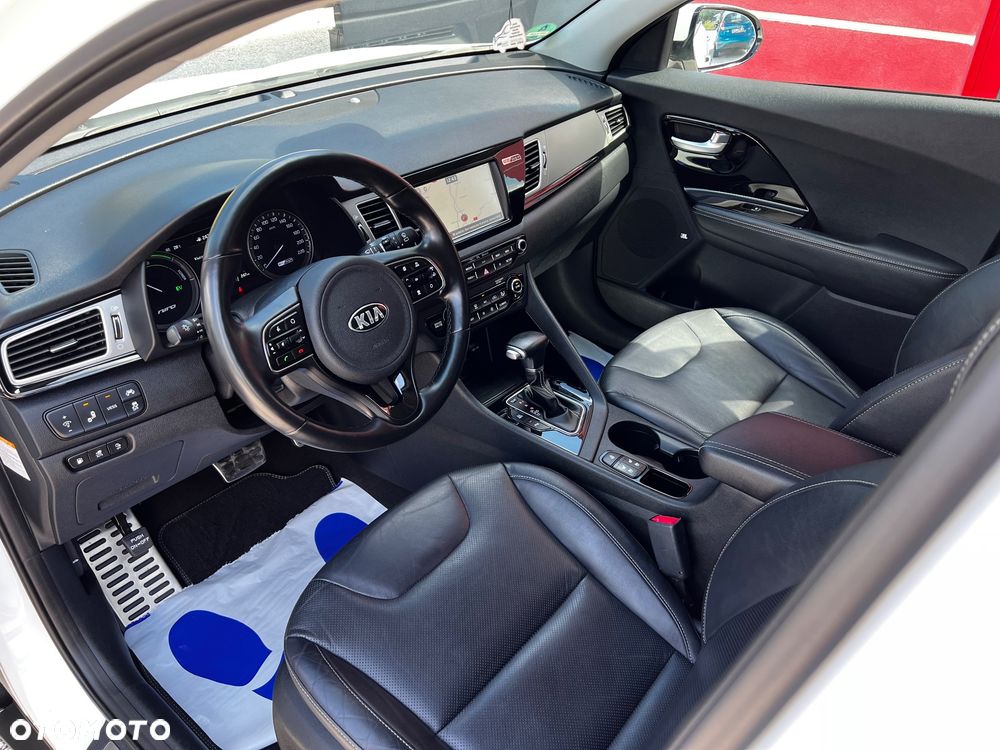 Kia Niro 1.6 GDI PHEV 2WD OPF Vision - 32