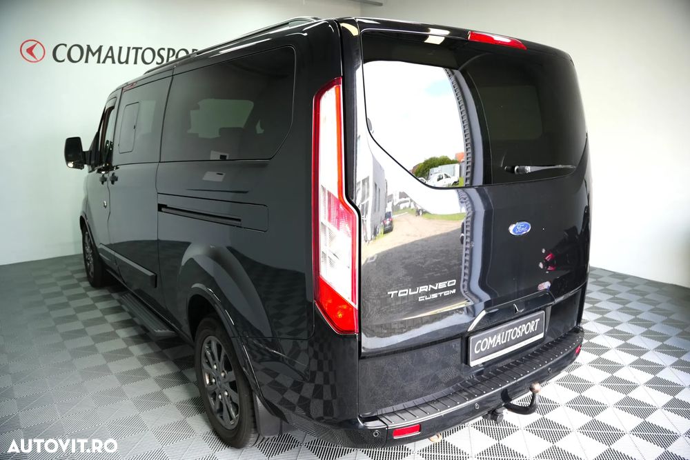 Ford Tourneo Custom - 4