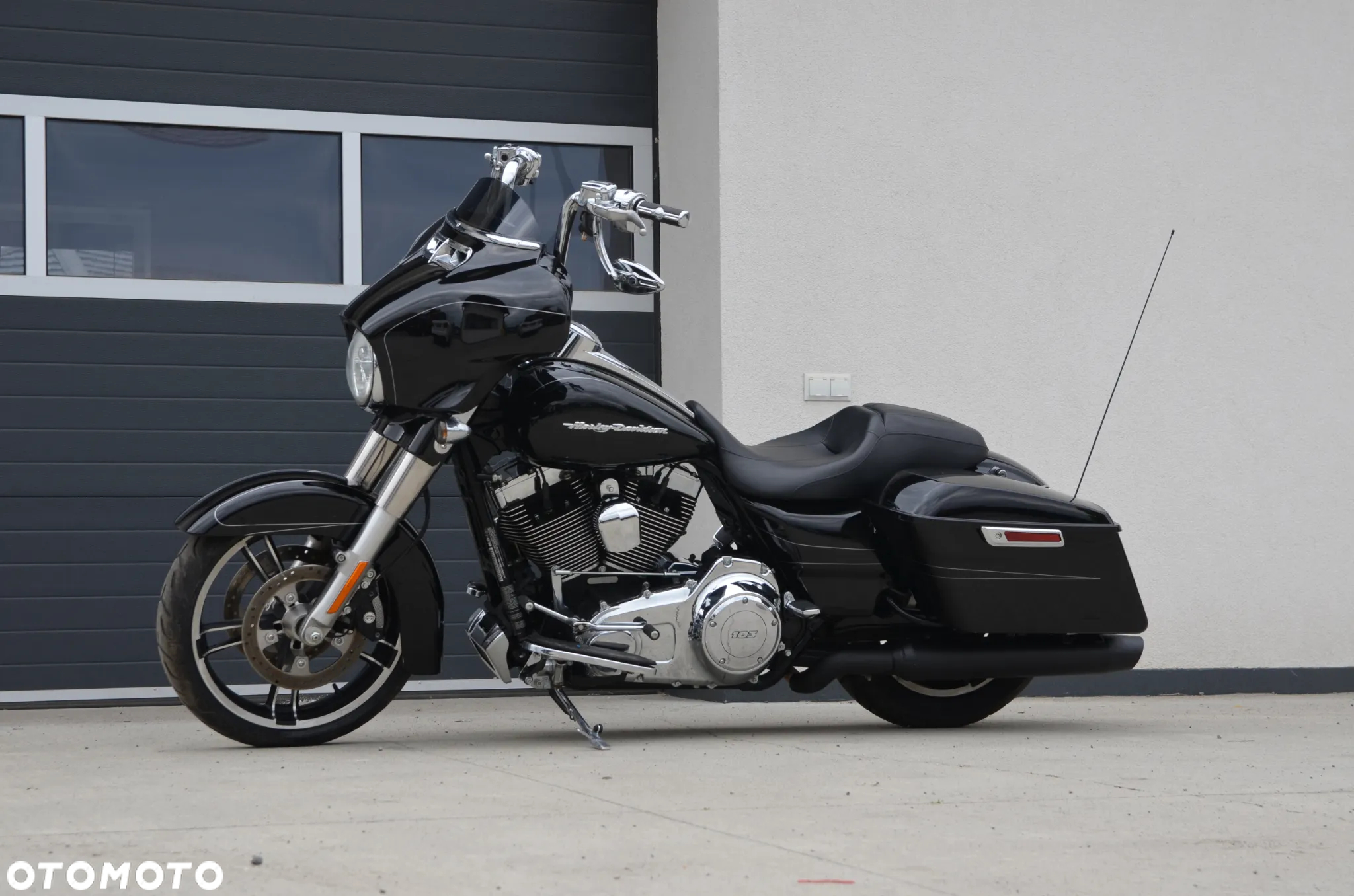 Harley-Davidson FLHXS Special - 9