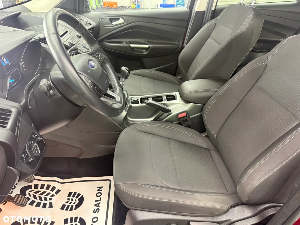 Ford Kuga - 7