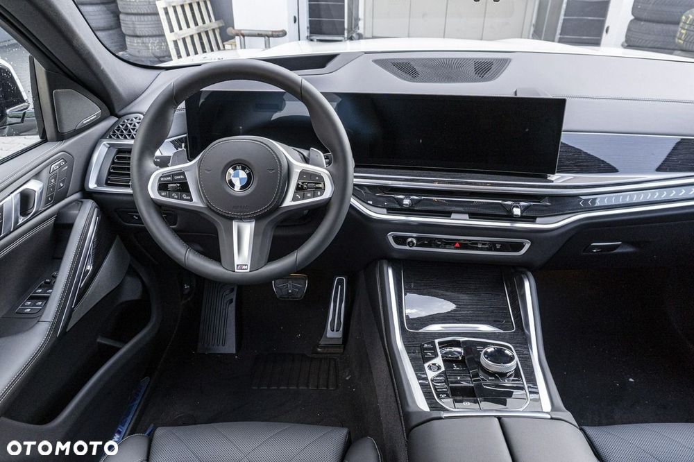 BMW X6 - 16