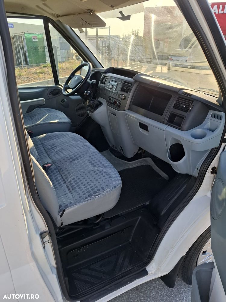 Ford Transit - 6