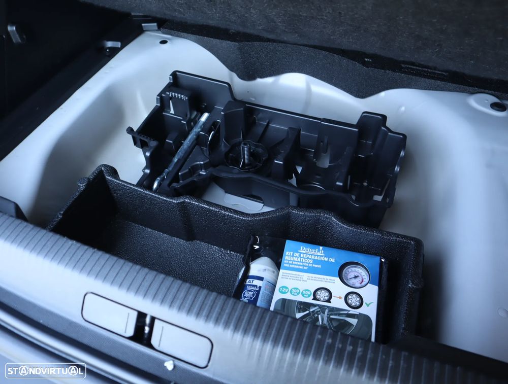 Peugeot 2008 1.2 Hybrid Allure e-DCS6 - 50