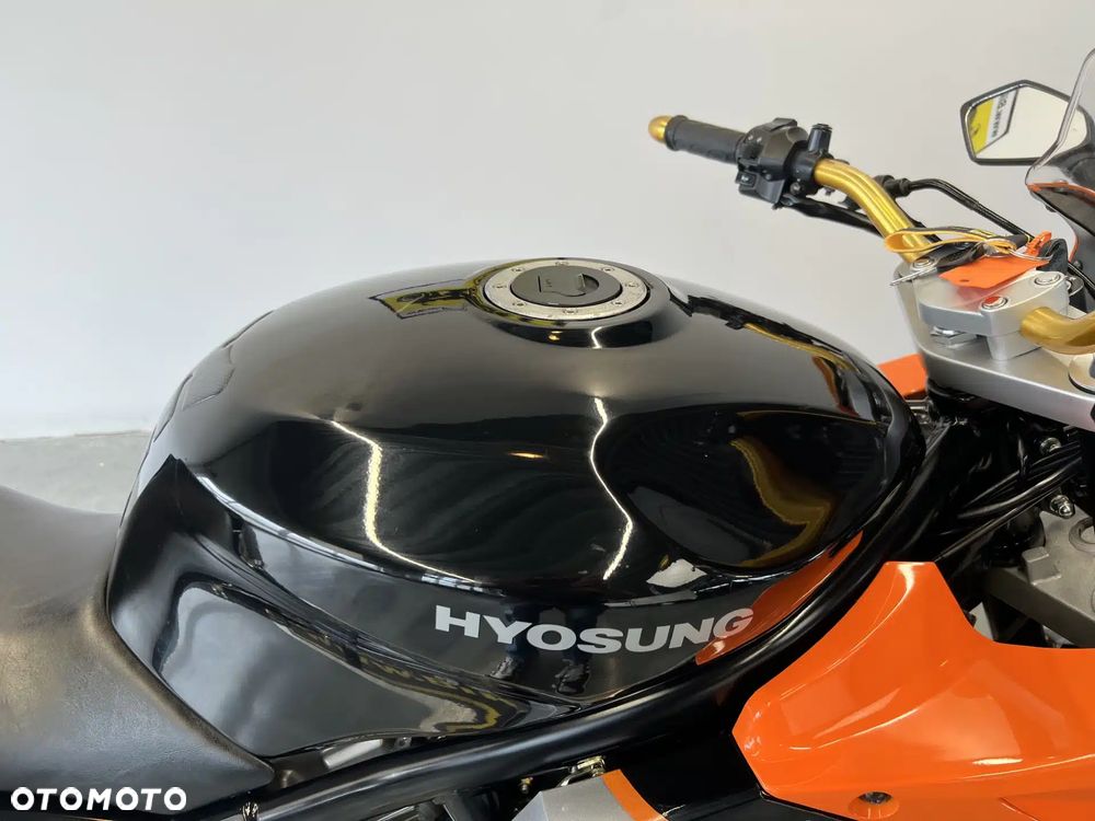 Hyosung GT Comet - 20