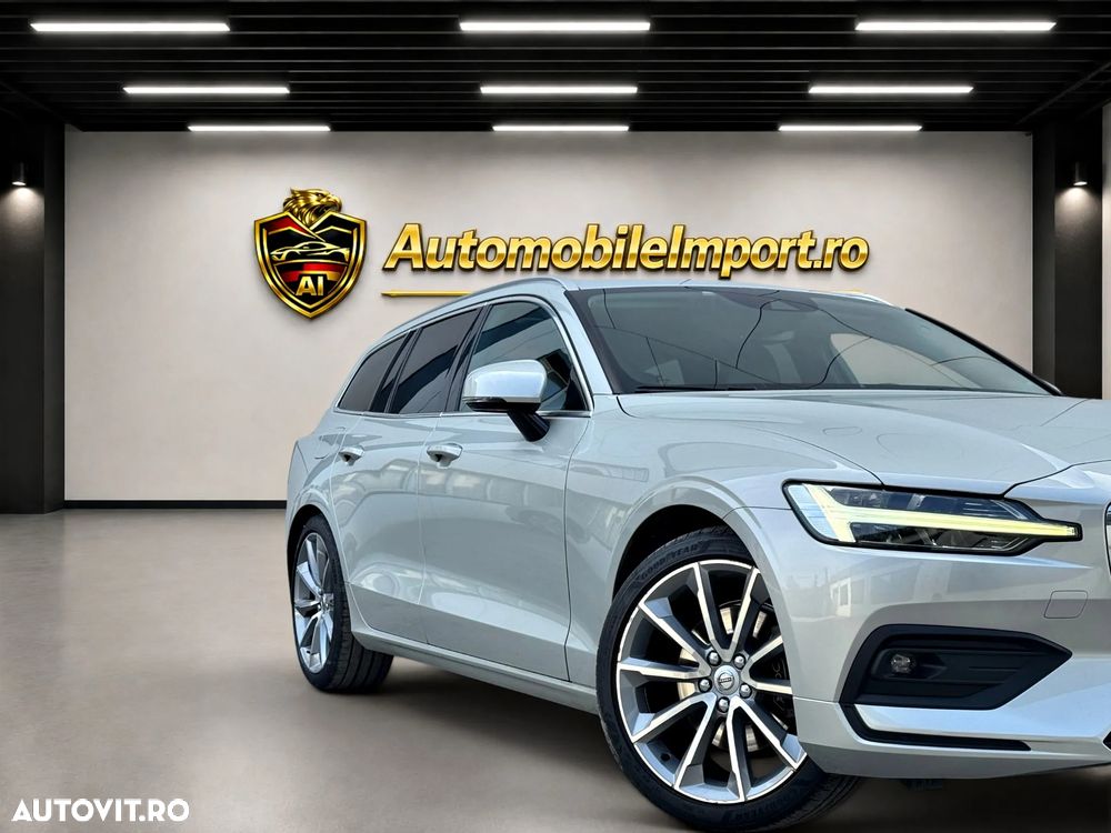 Volvo V60 D4 Momentum Pro - 38
