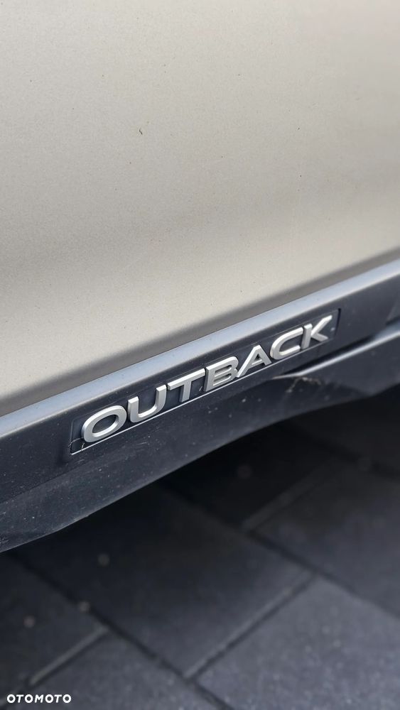 Subaru Outback 2.5i Exclusive - 17