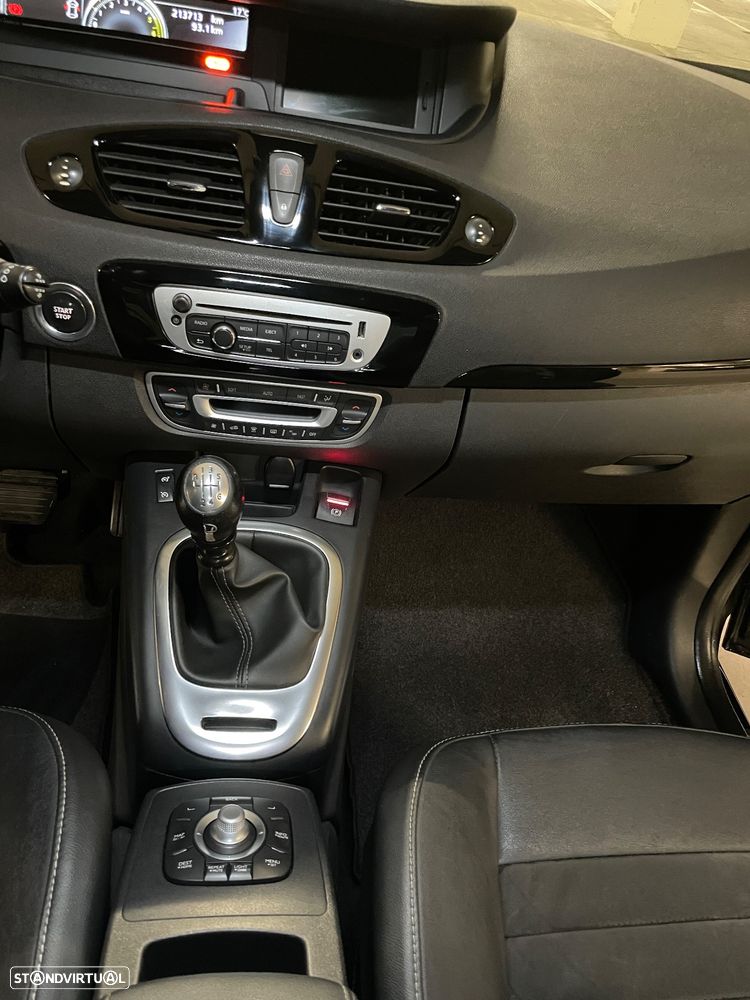 Renault Grand Scénic 1.6 dCi Bose Edition SS - 40