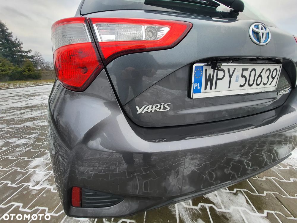 Toyota Yaris - 14