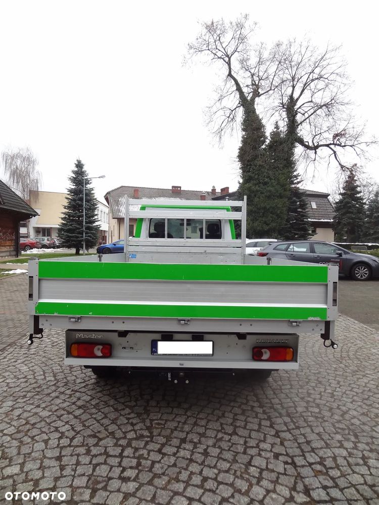 Renault Master Skrzynia 4,0m 2021r - 11