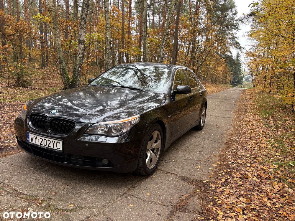 BMW 5 Series 2006 photo 2