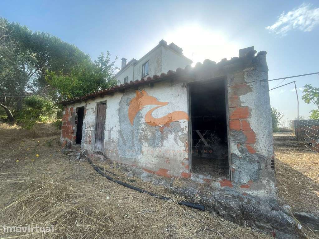 Quinta da Lameira com casa de habitação e terreno em Oliveira do Ho... - Grande imagem: 5/34