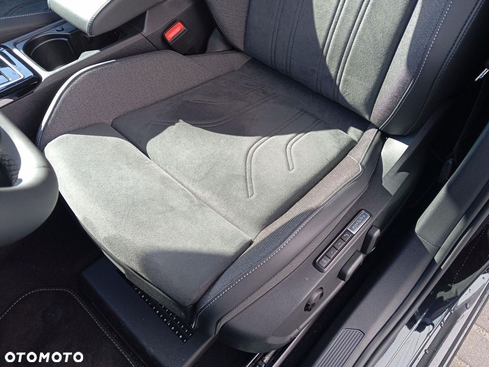 Volkswagen Golf - 15