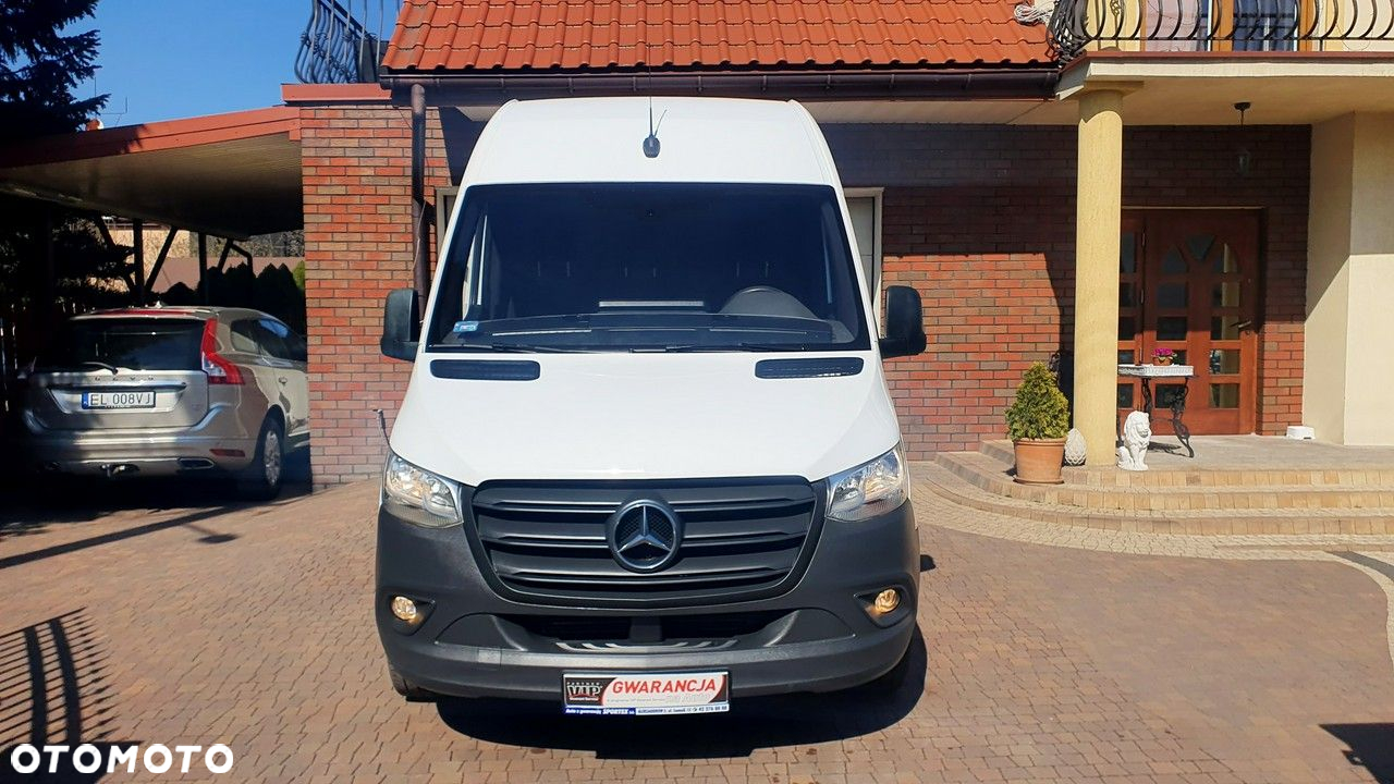 Mercedes-Benz Sprinter - 3