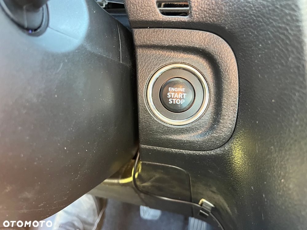 Suzuki Vitara 1.6 Premium 2WD - 33