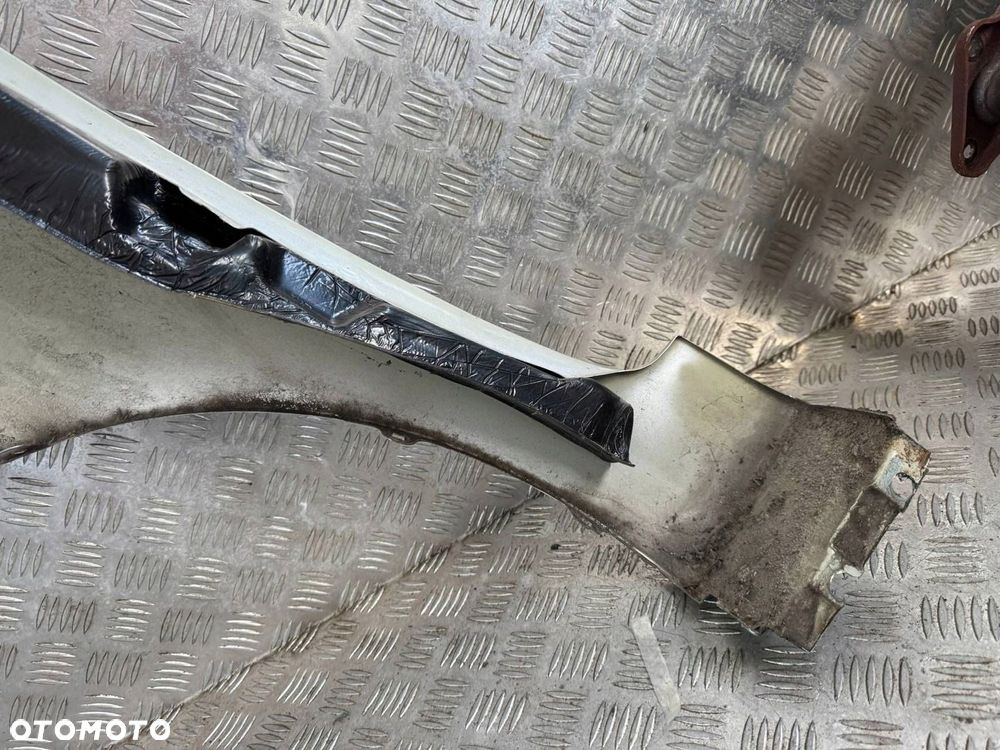 KIA Carens IV 2013-2019 Błotnik przedni prawy 3D - 13