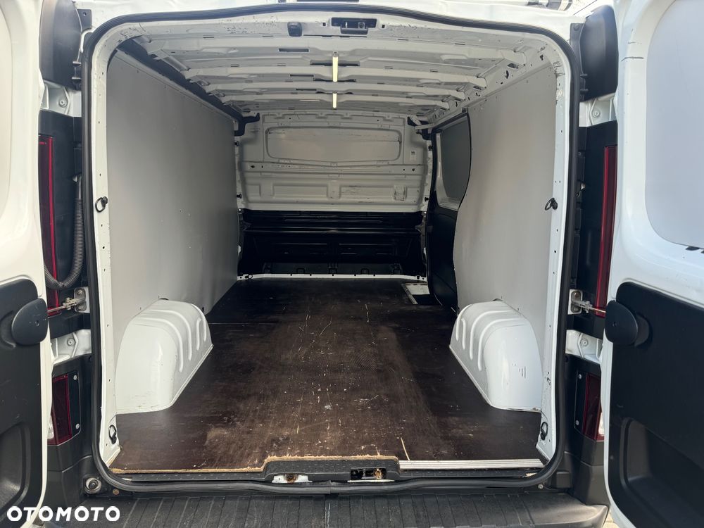 Renault Trafic - 11