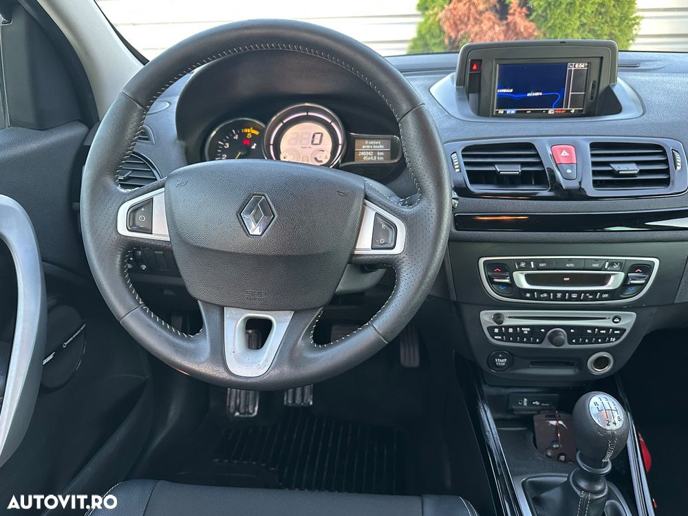 Renault Megane ENERGY dCi 110 Start & Stopp Bose Edition - 12