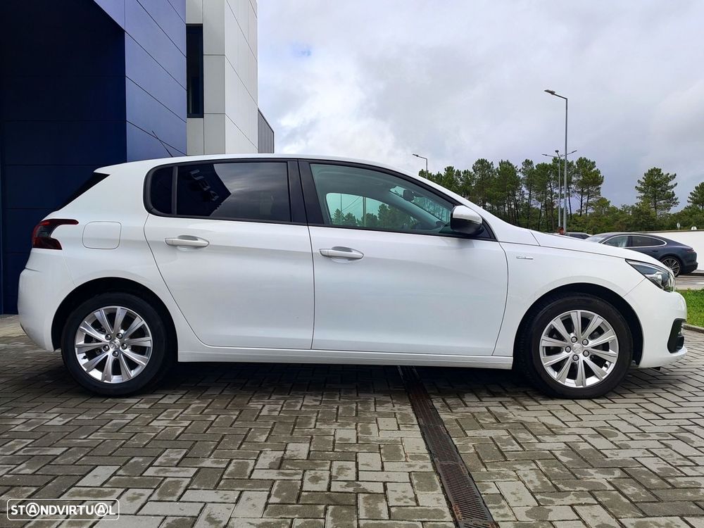 Peugeot 308 1.5 BlueHDi Style - 4