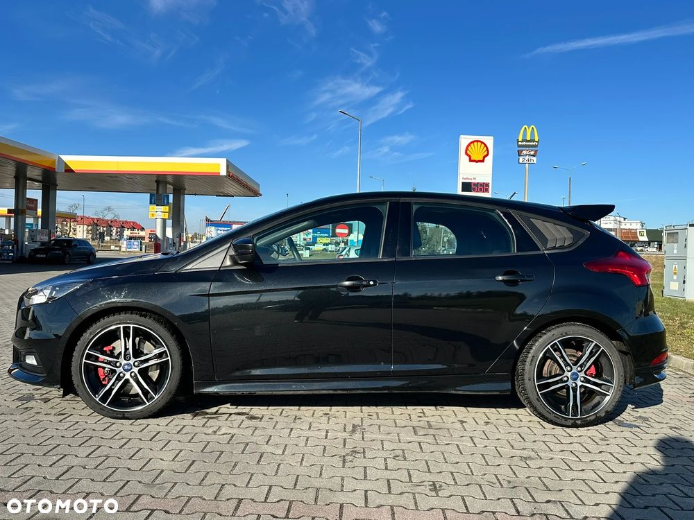 Ford Focus 2.0 EcoBoost ST - 5