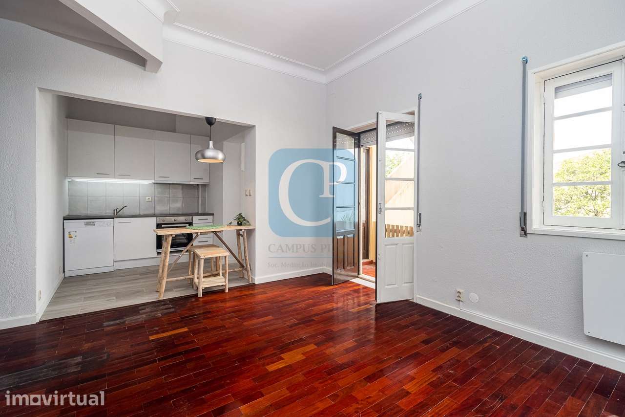 Andar Moradia T2 Remodelado à Serpa Pinto, Porto - Grande imagem: 4/18