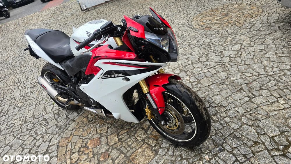Honda CBR - 5