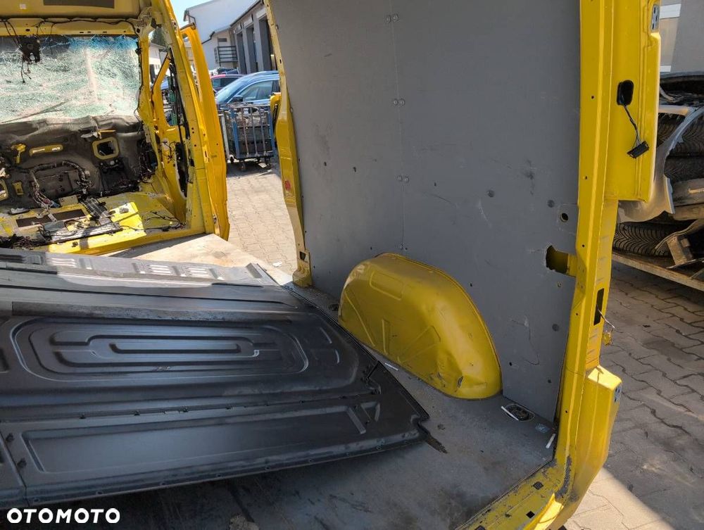 KAROSERIA ĆWIARTKA BŁOTNIK PRÓG DACH PODŁUŻNICA  MERCEDES-BENZ eSPRINTER Skrzynia (B910) 2020 - - 8