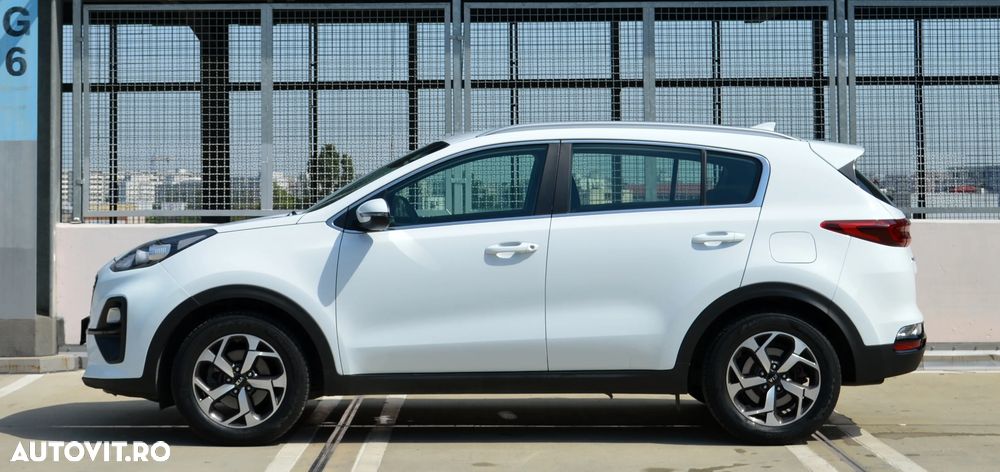 Kia Sportage 1.6 DSL MHEV 7DCT HP 4x2 Style - 14
