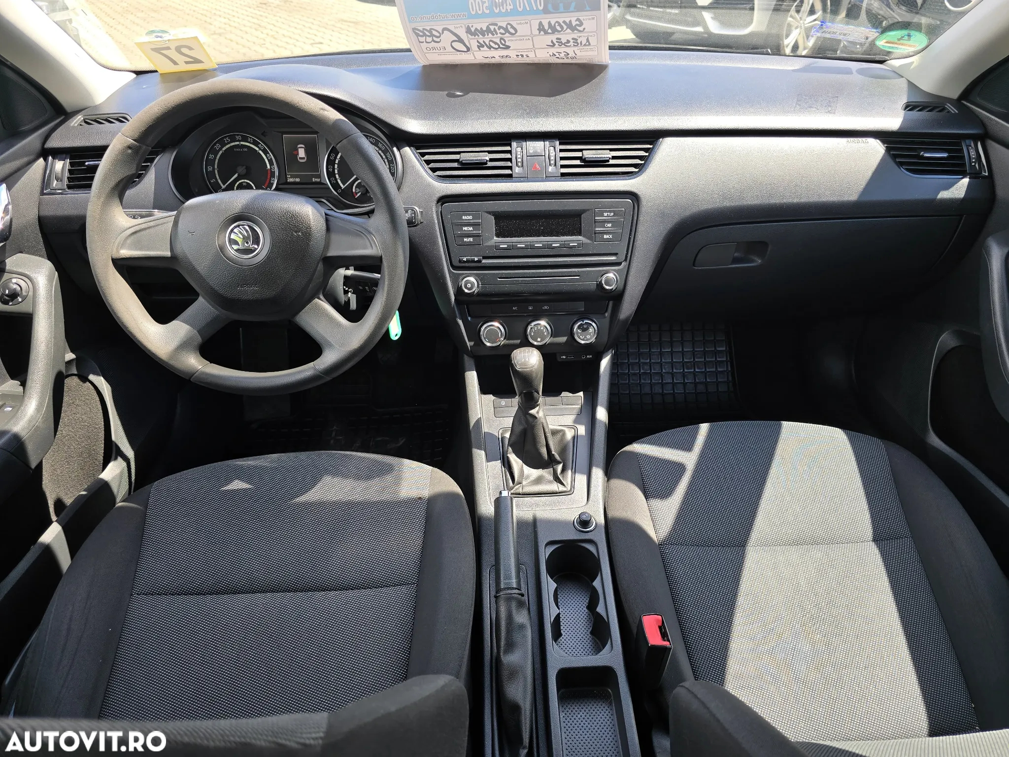Skoda Octavia 1.6 TDI Ambiente - 8
