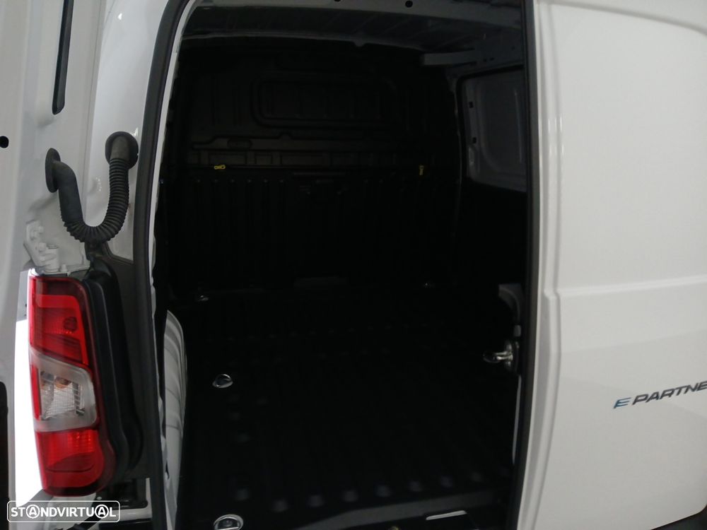 Peugeot E-Partner - 16