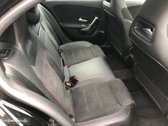 Mercedes-Benz A 180 d 8G-DCT AMG Line - 16