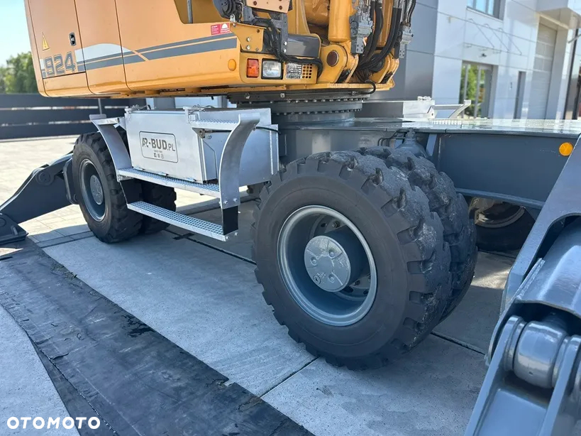 Liebherr A 924 C LITRONIC - 15