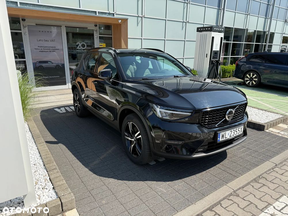 Volvo XC 40 B3 Plus Dark - 29