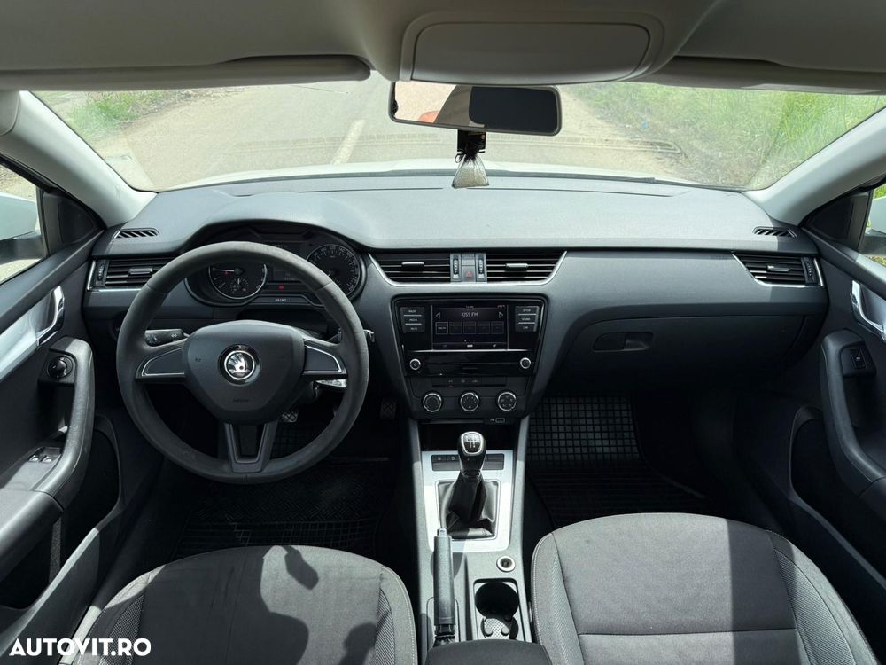 Skoda Octavia - 9