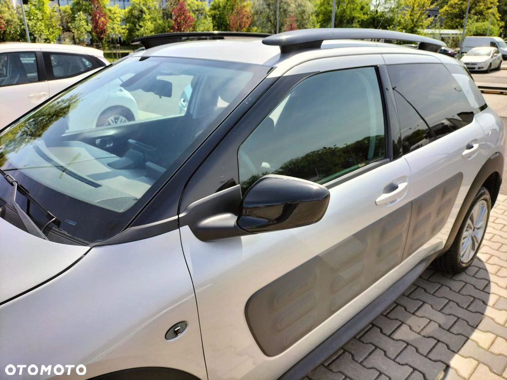Citroën C4 Cactus 1.2 PureTech Feel Edition S&S - 9