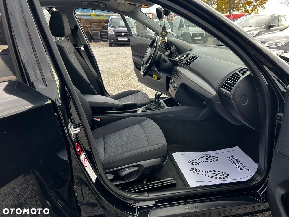 BMW Seria 1 118d - 14