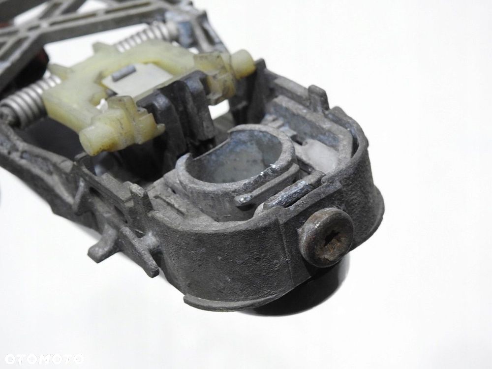 KLAMKA DRZWI PRAWY TYŁ LD7X VW TOURAN - 8