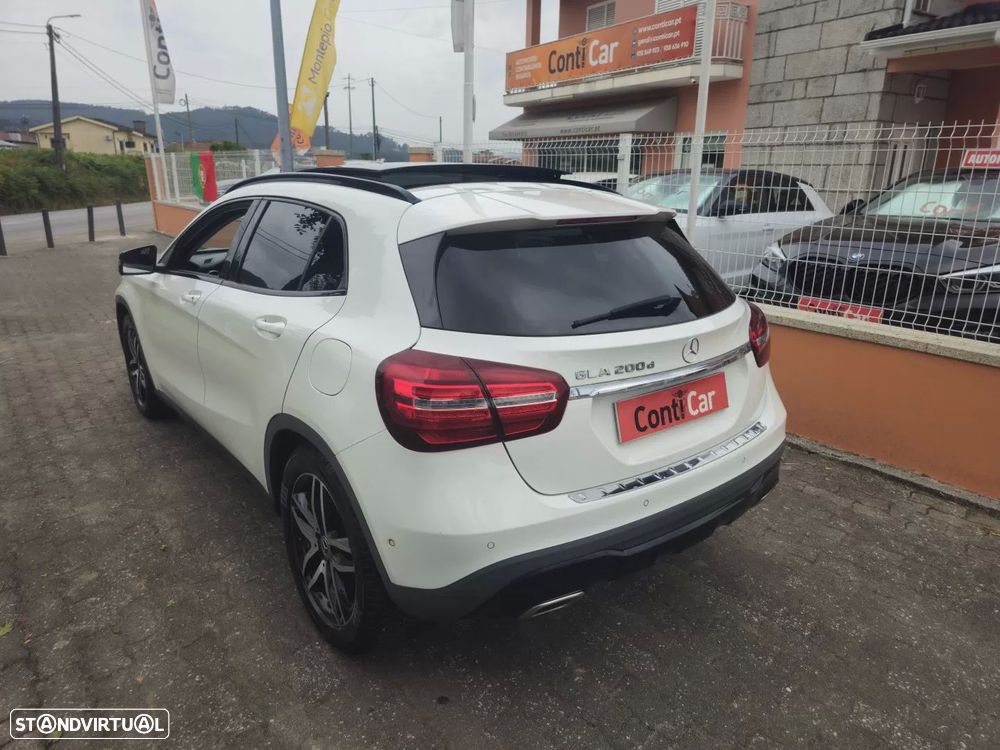 Mercedes-Benz GLA 200 d 7G-DCT Urban - 6
