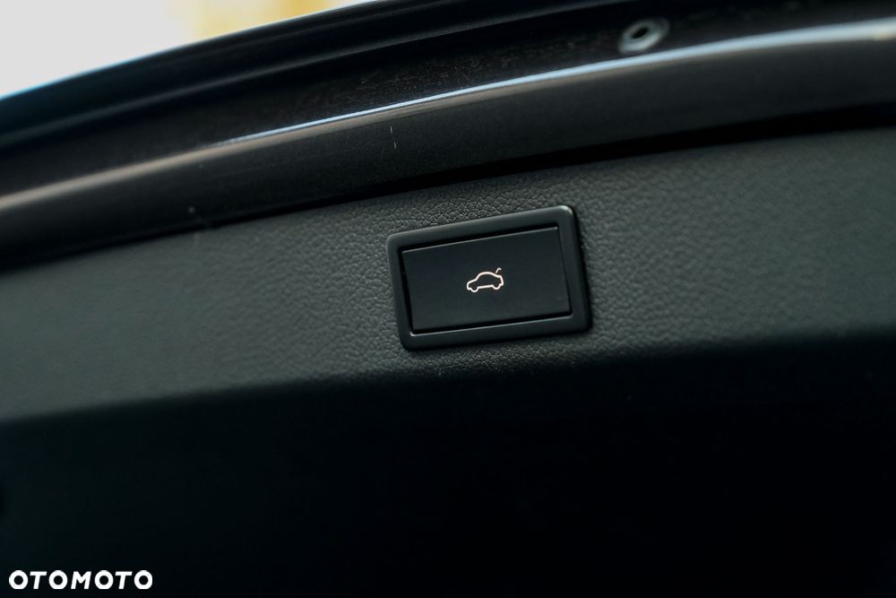 Skoda Superb 2.0 TDI 4x4 DSG L&K - 27