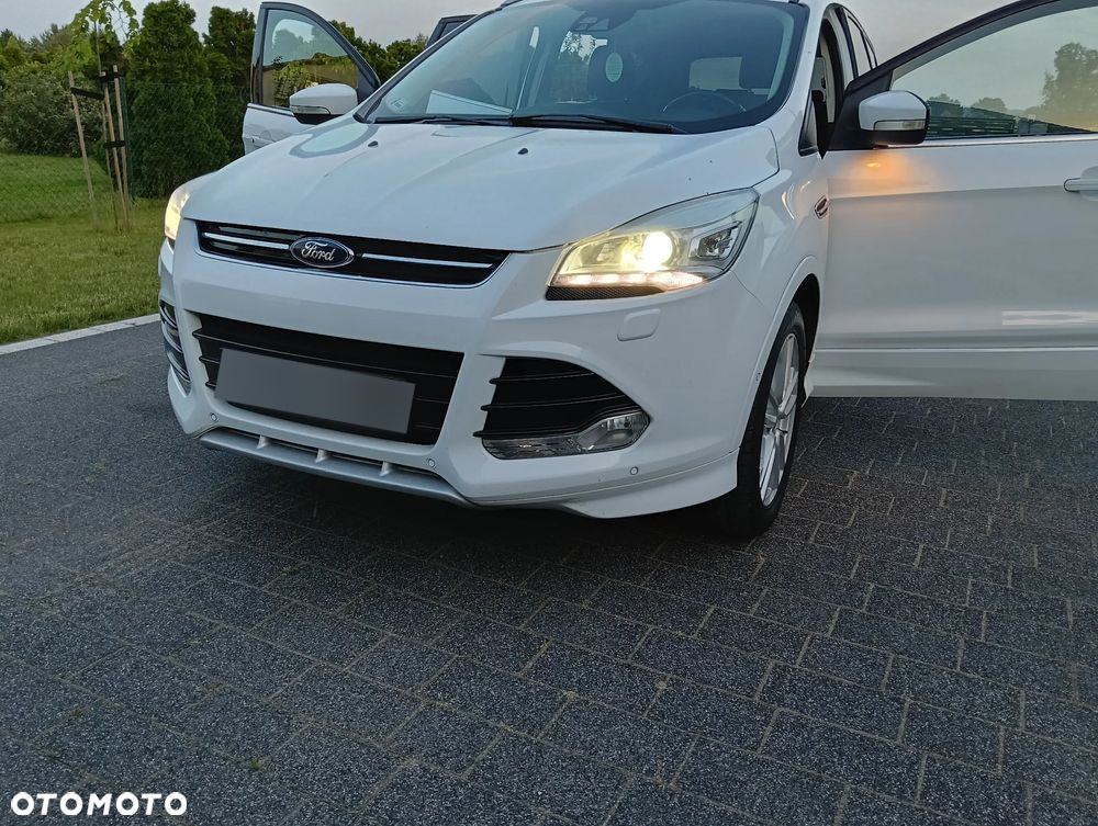 Ford Kuga 2.0 TDCi 4WD Titanium Plus - 24