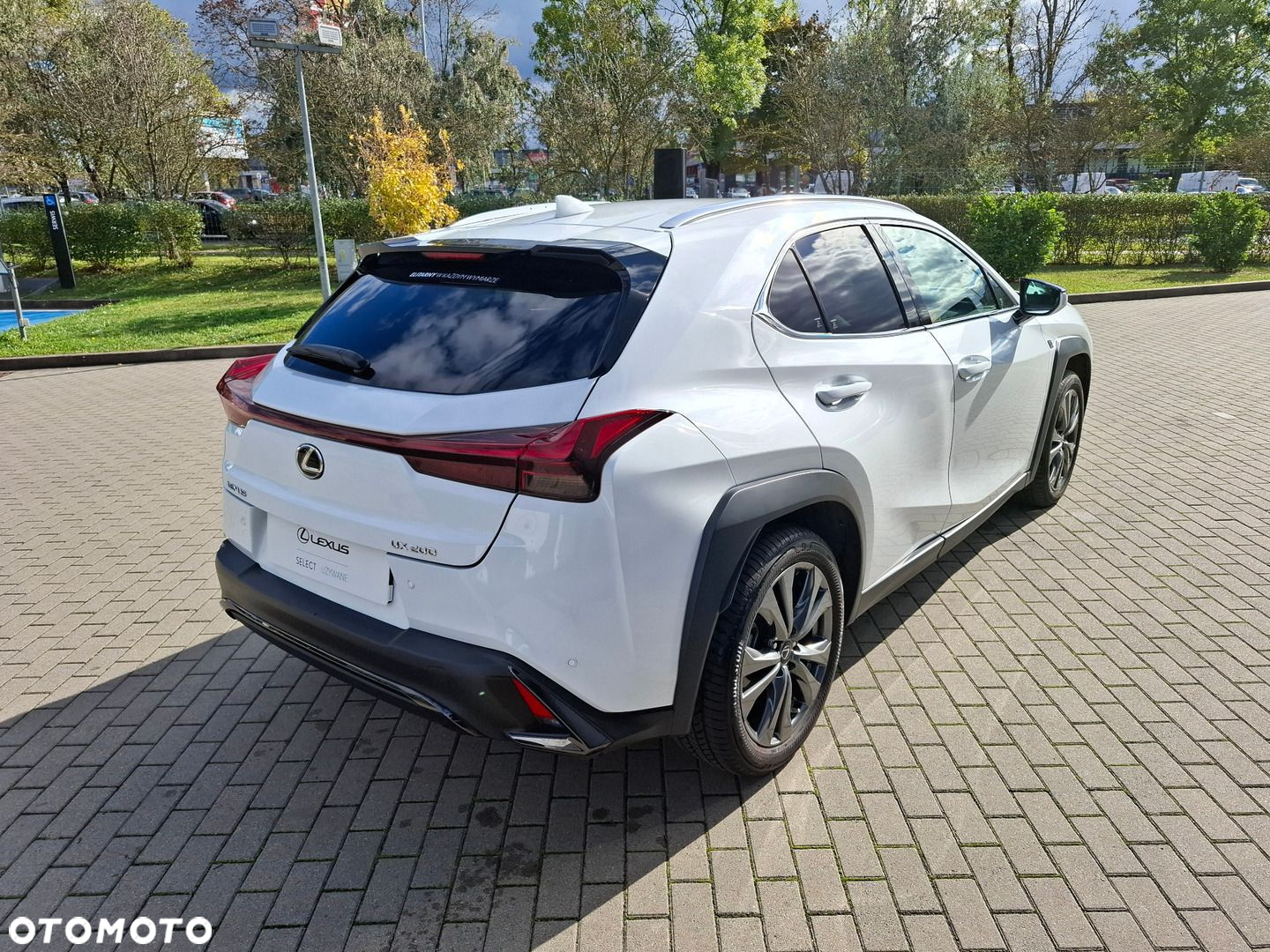 Lexus UX 200 GPF F Sport Design 2WD - 5