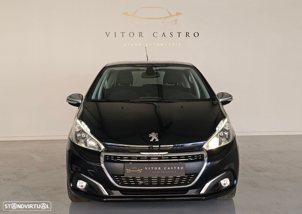 Peugeot 208 - 4