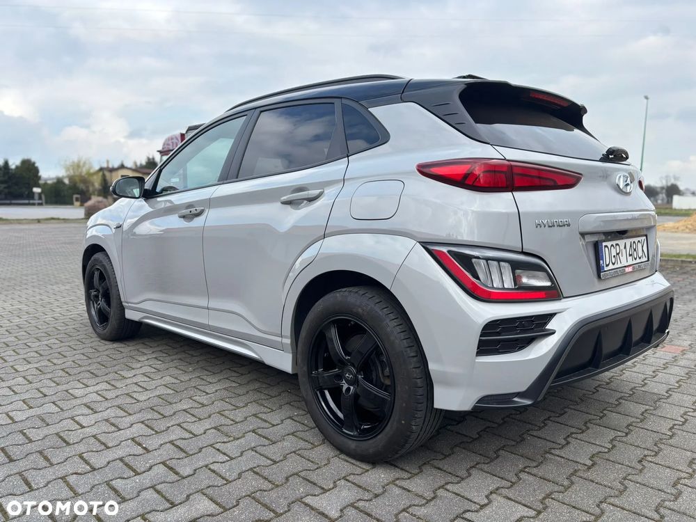 Hyundai Kona - 4