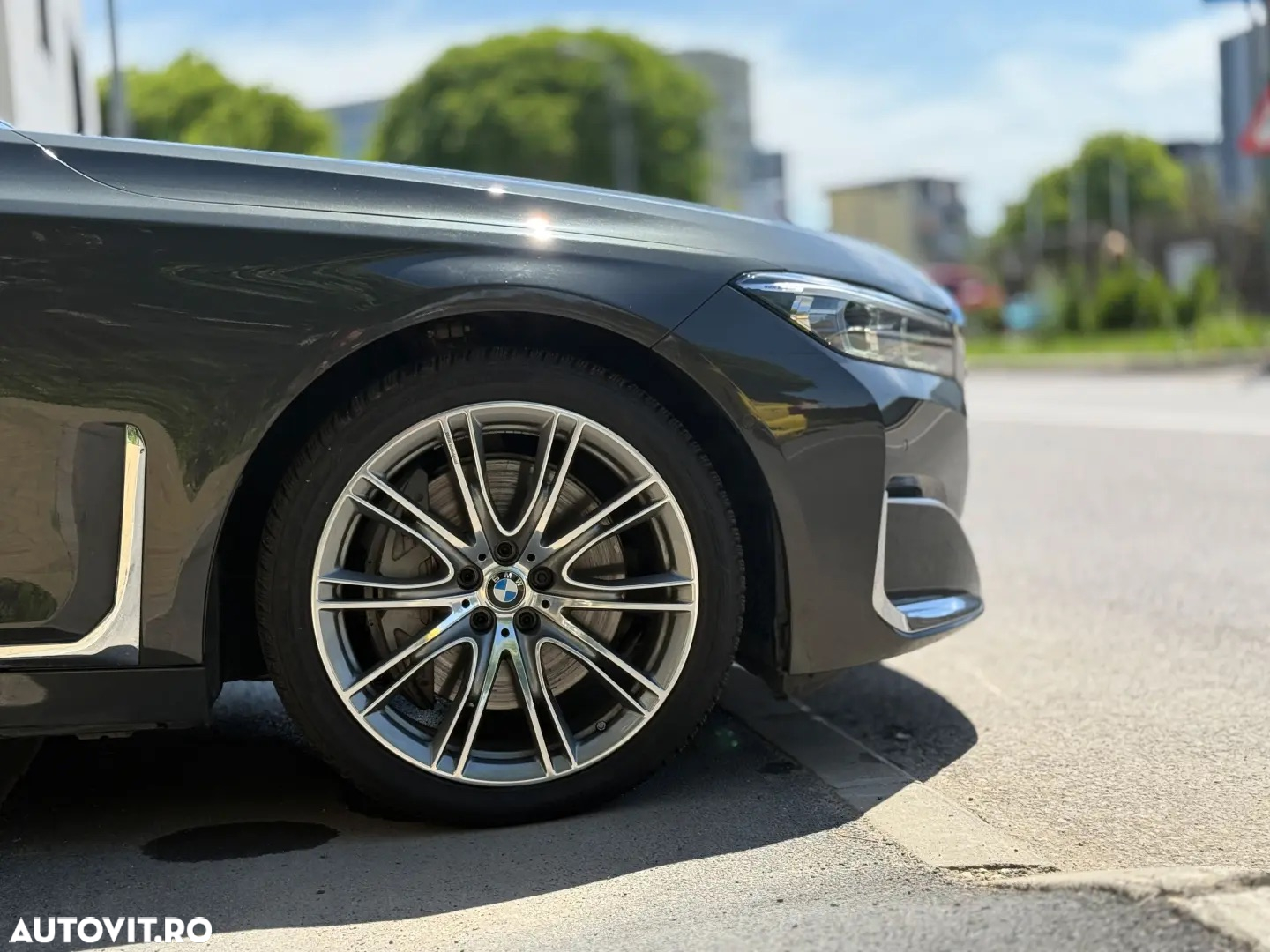 BMW Seria 7 745Le xDrive AT PHEV - 4