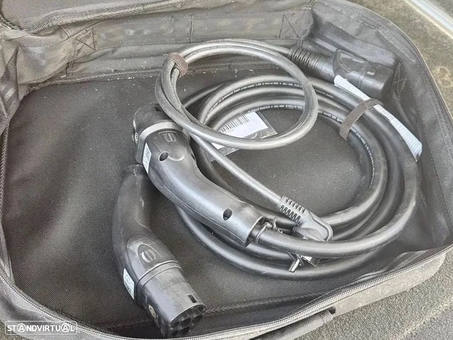 Bentley Bentayga V6 Hybrid - 8