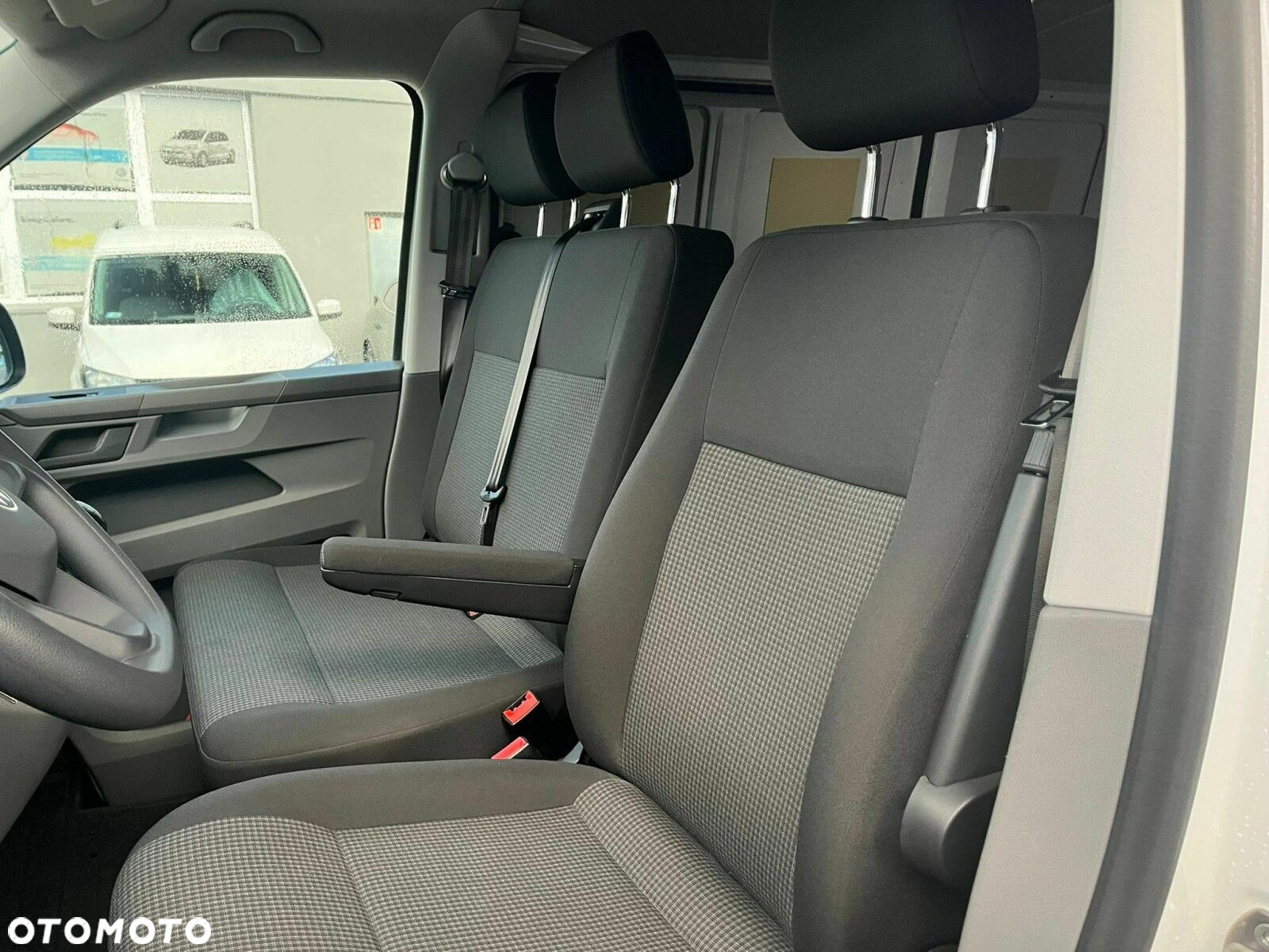 Volkswagen Transporter FURGON - 12