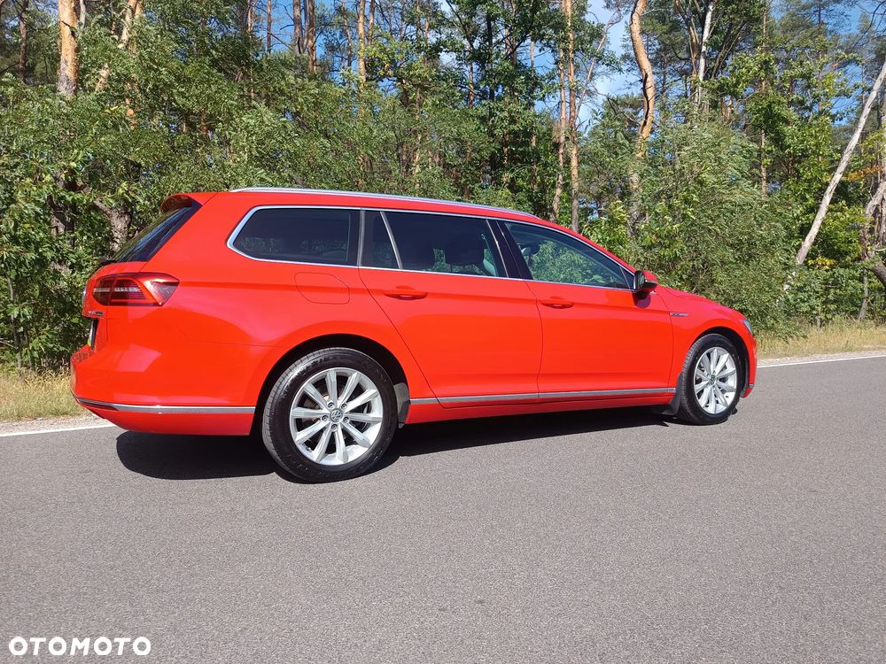 Volkswagen Passat 2.0 TDI SCR (BlueMotion Tech) 4Mot DSG Highline - 26